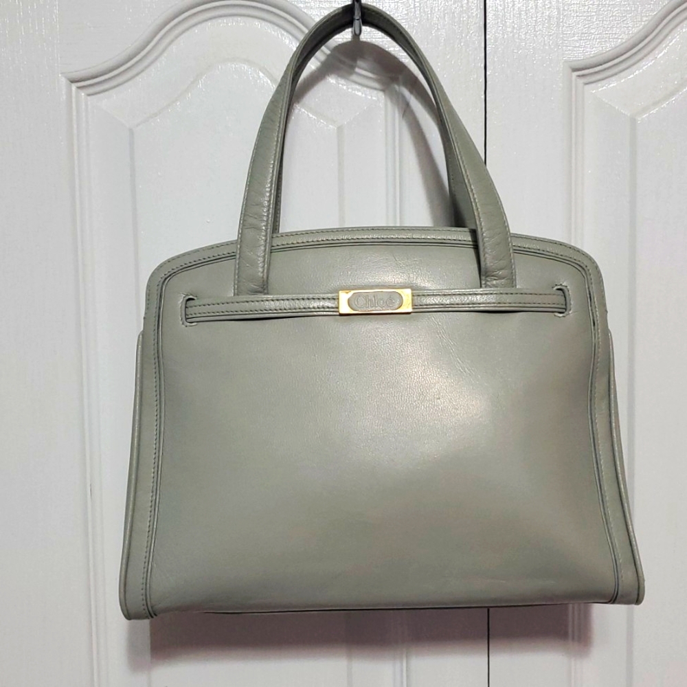 RARE VINTAGE CHLOE Light Grey Leather Handbag Kisslock